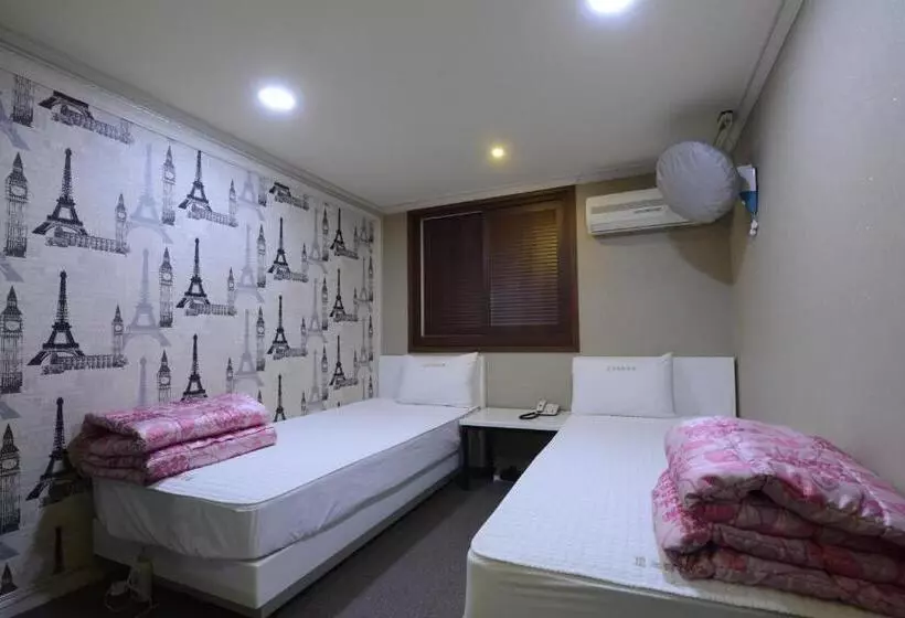 اتاق استاندارد, Top Motel Busan