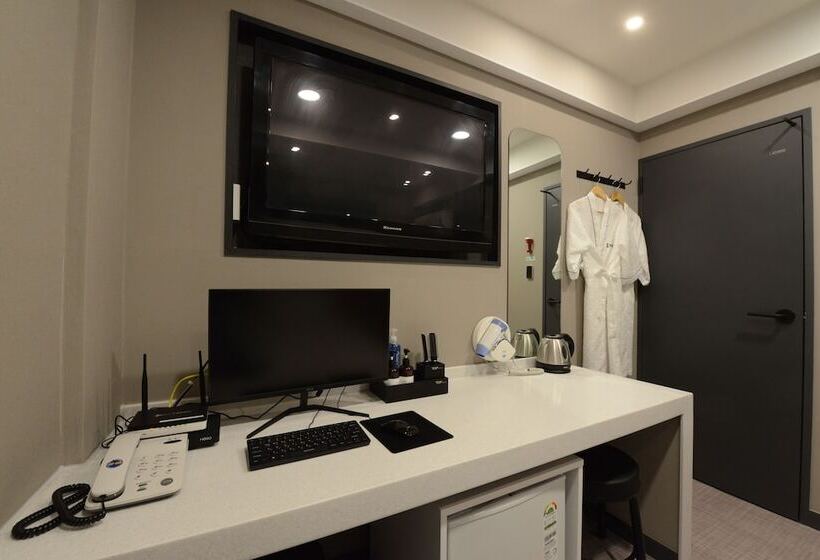 اتاق استاندارد, Top Motel Busan