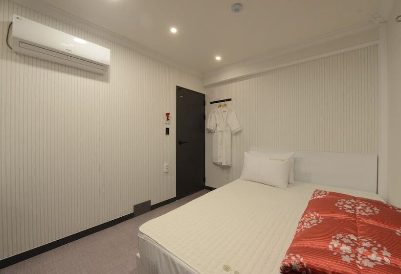 اتاق استاندارد, Top Motel Busan