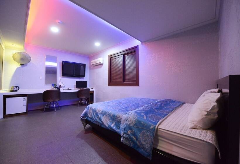 Номер Deluxe, Top Motel Busan