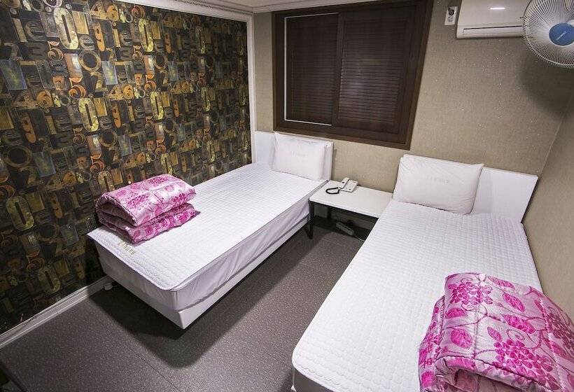 اتاق استاندارد, Top Motel Busan