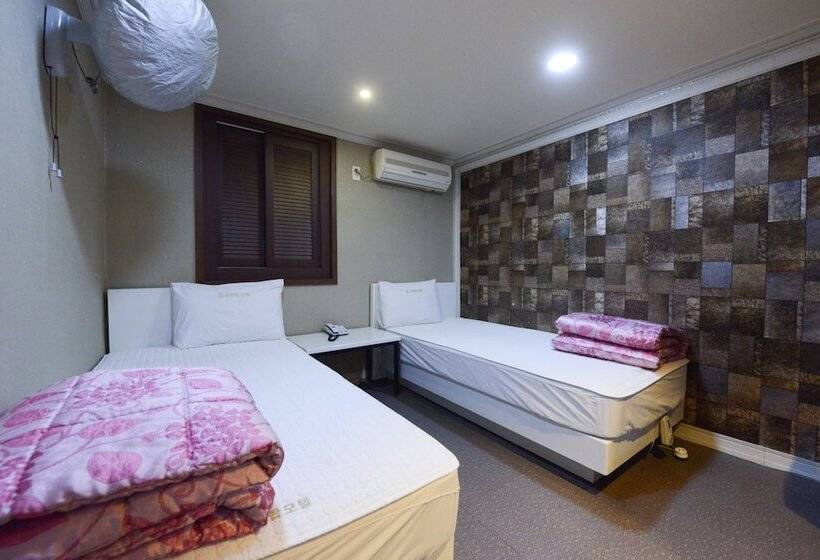 Номер Стандарт, Top Motel Busan