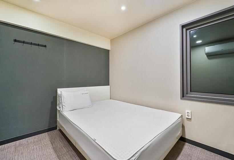 اتاق استاندارد, Top Motel Busan