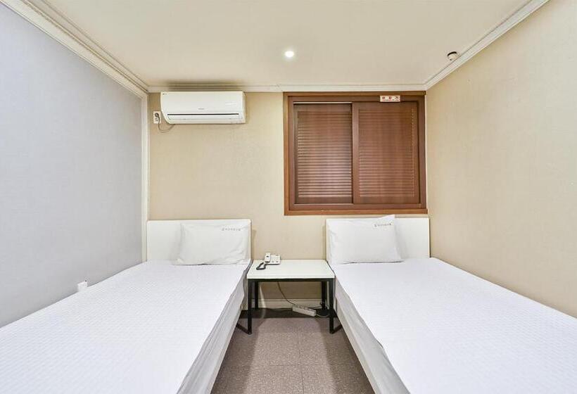 اتاق استاندارد, Top Motel Busan