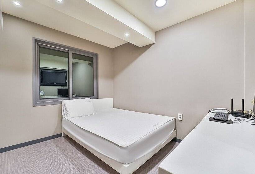 Номер Стандарт, Top Motel Busan