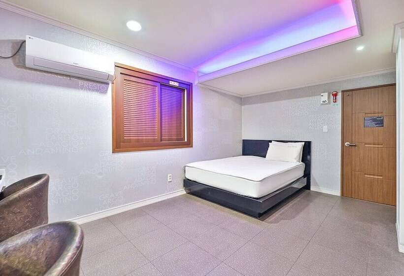 اتاق لوکس, Top Motel Busan