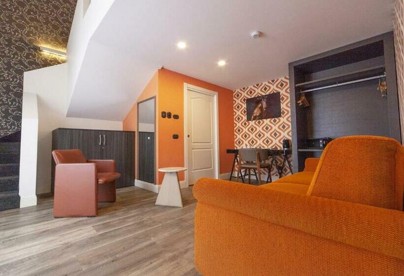 Люкс с Видом, Al Campanile   Luxury Suites & Apartments