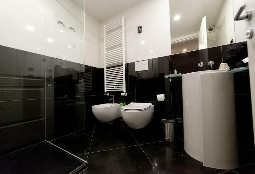 سوئیت با چشم‌انداز, Al Campanile   Luxury Suites & Apartments