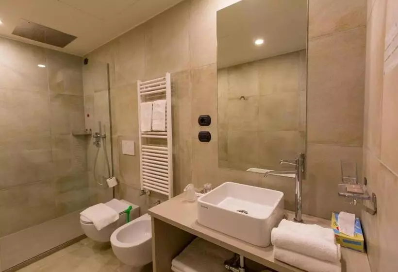 トリプルクラシックルーム, Al Campanile   Luxury Suites & Apartments