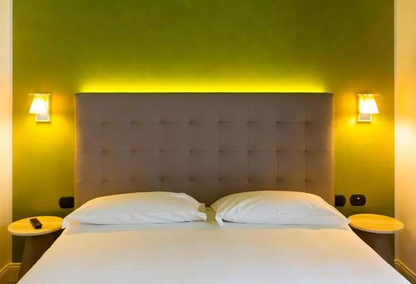 キングサイズベッドのスタンダードルーム, Al Campanile   Luxury Suites & Apartments