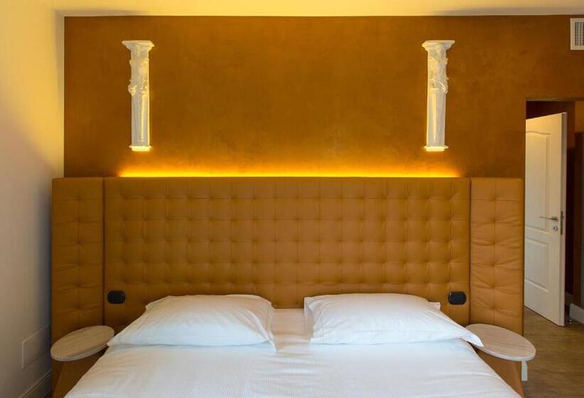 Стандартный Номер Кровать Кинг, Al Campanile   Luxury Suites & Apartments