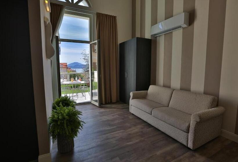 اتاق خانوادگی, Al Campanile   Luxury Suites & Apartments