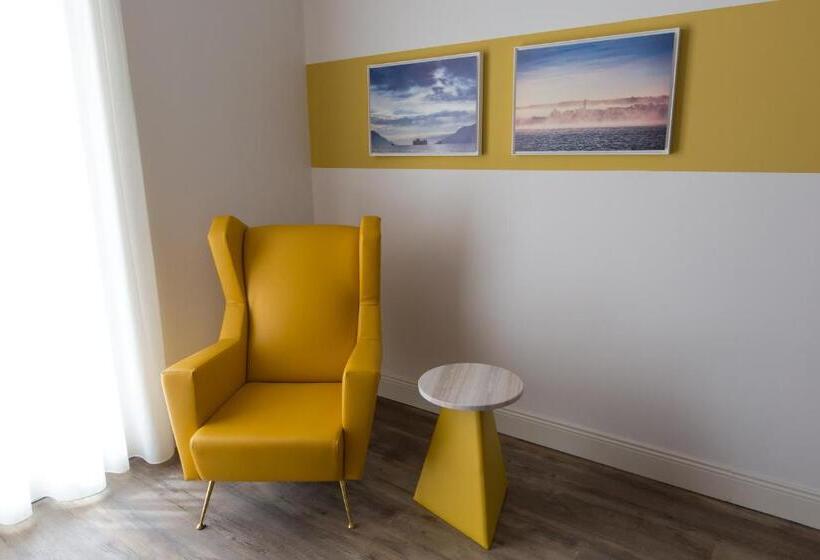 Suite with lake view, Al Campanile   Luxury Suites & Apartments