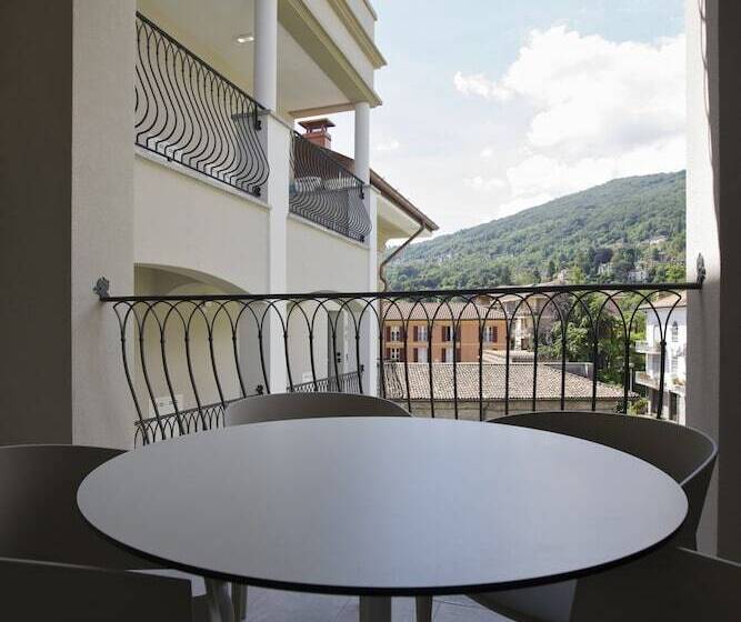 Люкс Вид на Горы, Al Campanile   Luxury Suites & Apartments