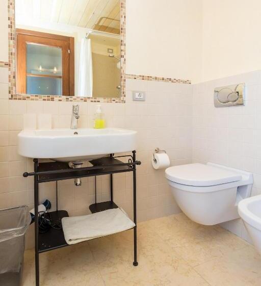 דירת חדר עם טרסה, Antico Casale Tiravento