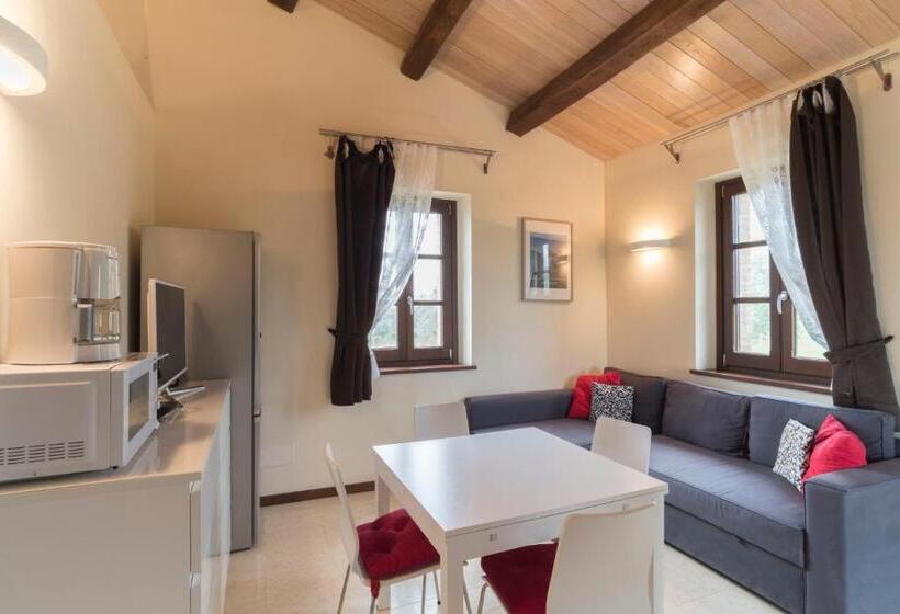 דירת חדר עם טרסה, Antico Casale Tiravento