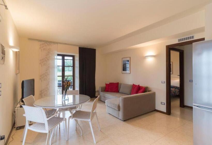 דירת חדר נוף לגינה, Antico Casale Tiravento