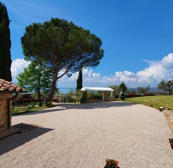 וילה עם 4 חדרי שינה, Antico Casale Tiravento