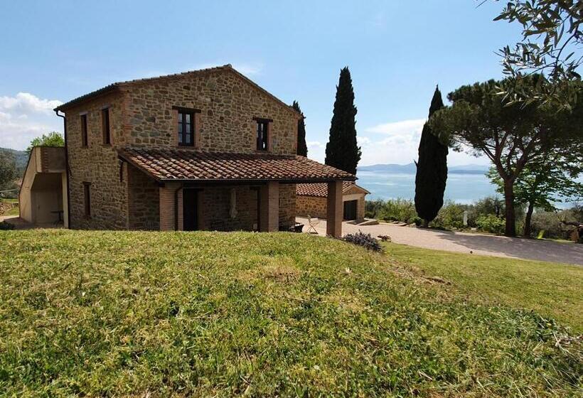 וילה עם 4 חדרי שינה, Antico Casale Tiravento