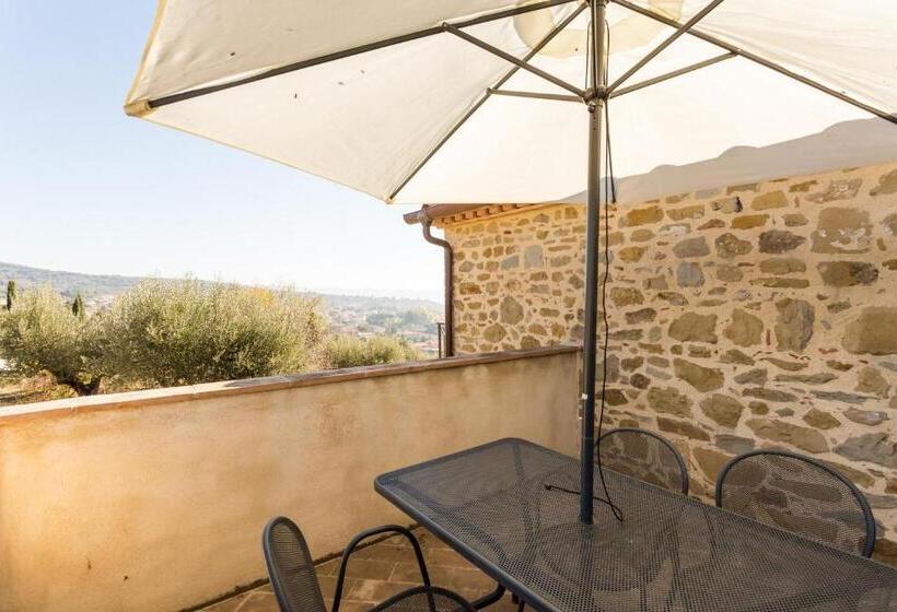 آپارتمان 1 خوابه با تراس, Antico Casale Tiravento