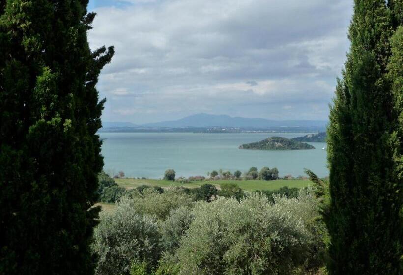 آپارتمان 1 خوابه با بالکن, Antico Casale Tiravento