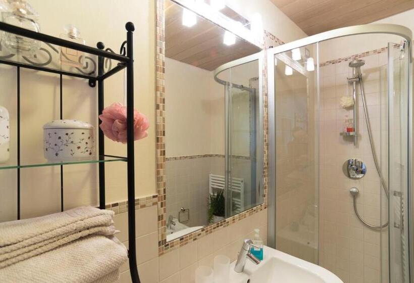 דירה בת חדר שינה 1 עם מרפסת, Antico Casale Tiravento