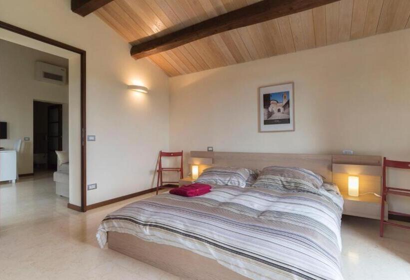 וילה עם 4 חדרי שינה, Antico Casale Tiravento