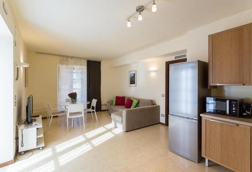 דירת חדר נוף לגינה, Antico Casale Tiravento