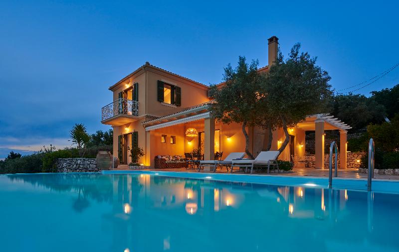 빌라 1 베드룸 - 수영장, Artblue Villas