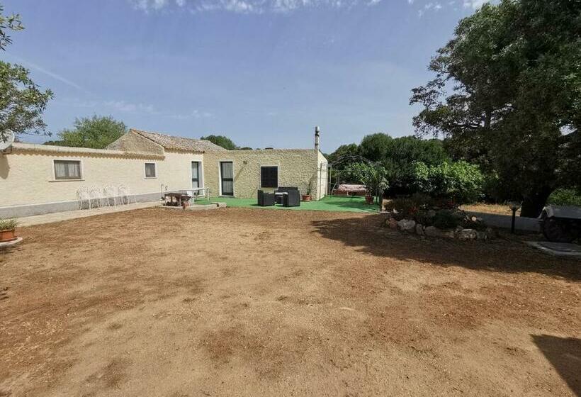 חדר סטנדרט, La Striscia Larga