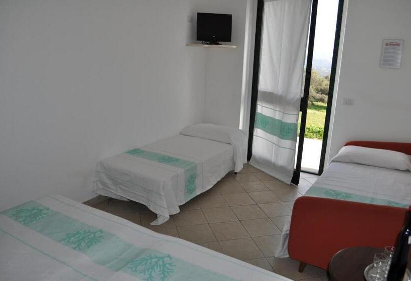 חדר סטנדרט, La Striscia Larga