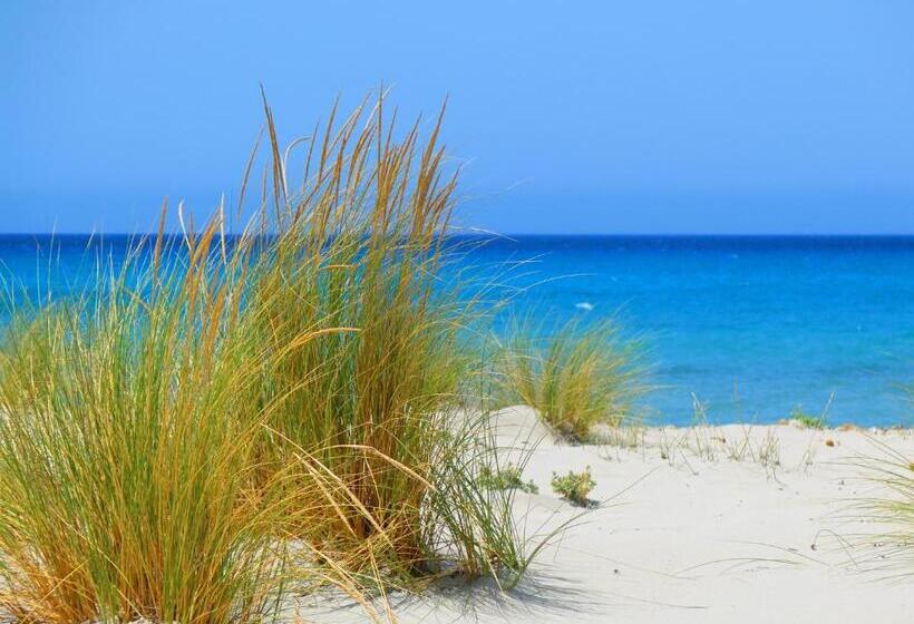 חדר סטנדרט, La Striscia Larga