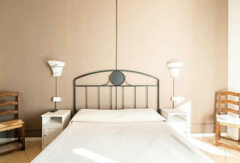 اتاق استاندارد با سرویس بهداشتی مشترک, Stop & Sleep Bergamo