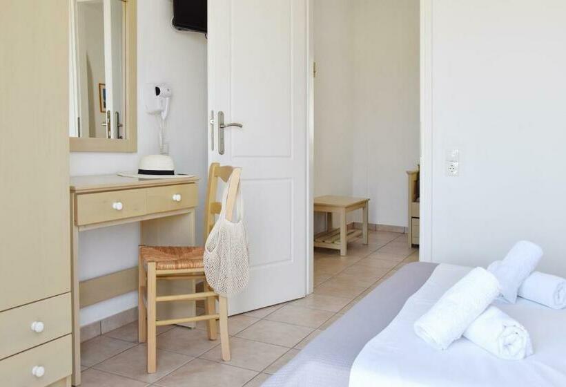 شقة غرفة واحدة مطلة على البحر, Captain Apartments Paros