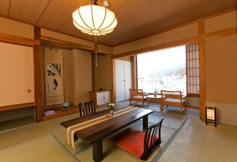 ファミリールーム, Aburaya Tousen