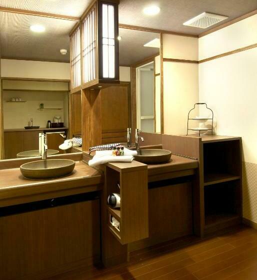 コンフォートルーム, Aburaya Tousen