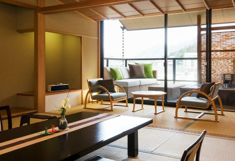 ジュニアスイート, Aburaya Tousen