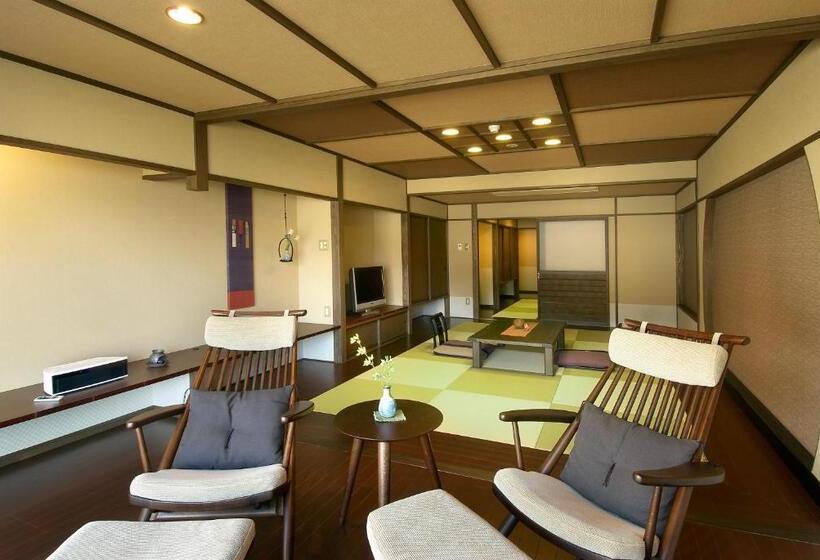 コンフォートルーム, Aburaya Tousen