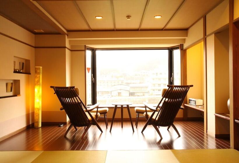 コンフォートルーム, Aburaya Tousen