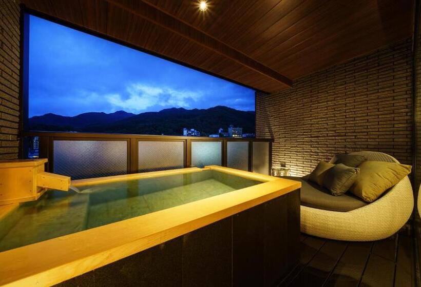 バルコニー付スイート, Aburaya Tousen