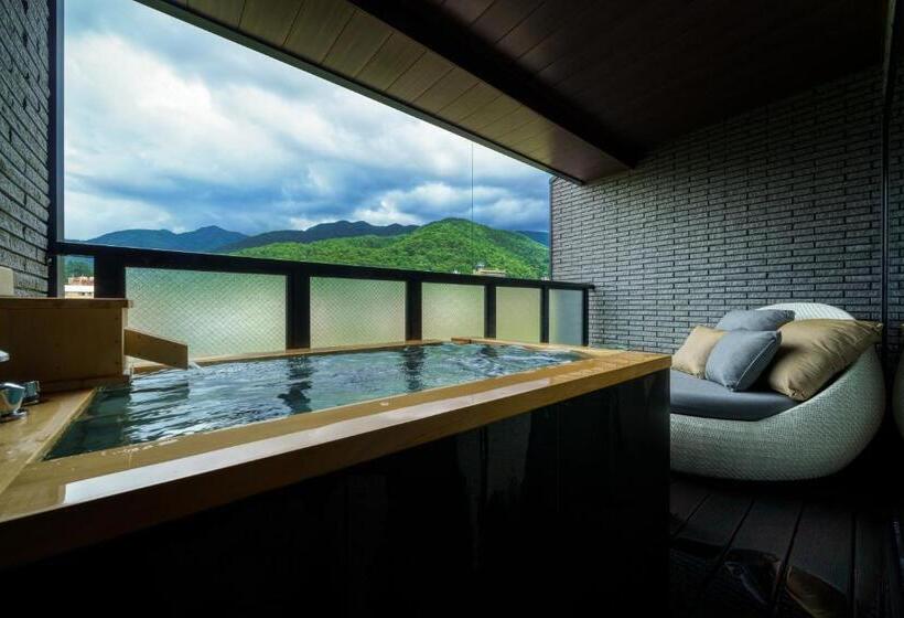 バルコニー付スイート, Aburaya Tousen