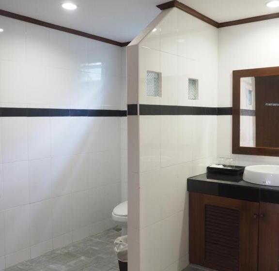 חדר דלוקס נוף בריכה, Chivatara Resort Bang Tao Beach Phuket   Sha