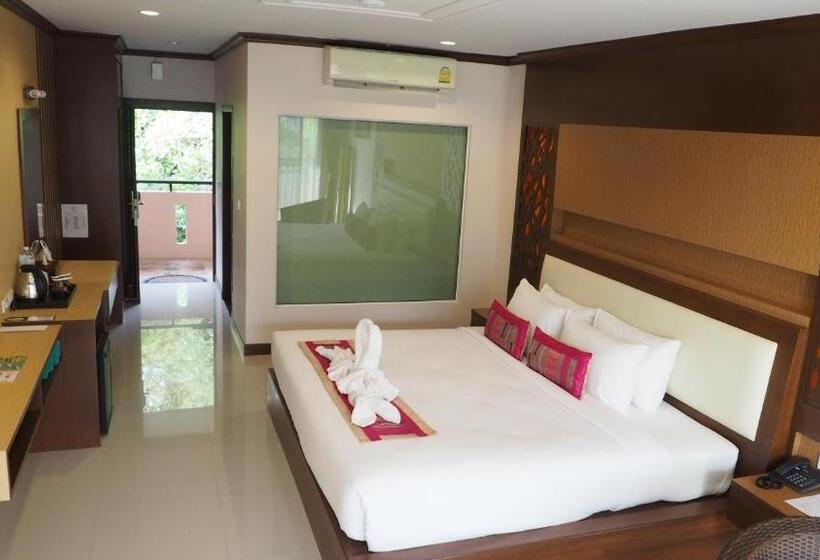 חדר דלוקס נוף בריכה, Chivatara Resort Bang Tao Beach Phuket   Sha