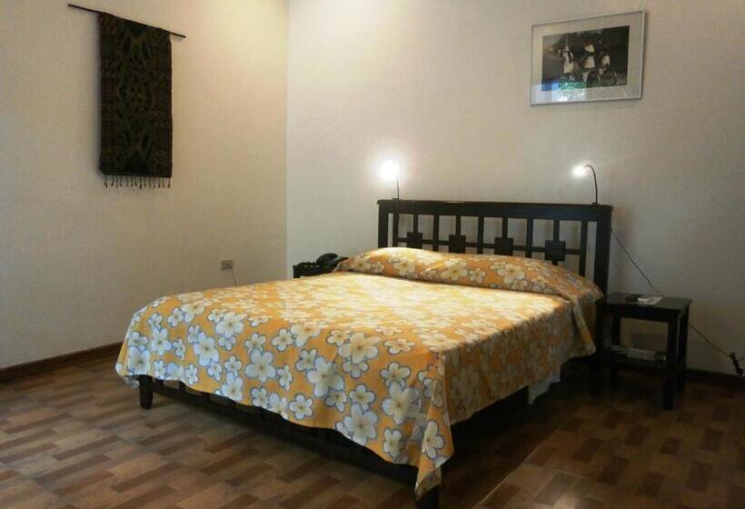 Quarto Deluxe, Divegurus Boracay Beach Resort