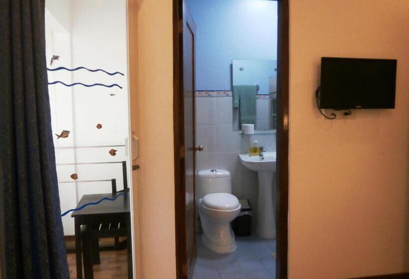 Quarto Deluxe com Sacada, Divegurus Boracay Beach Resort