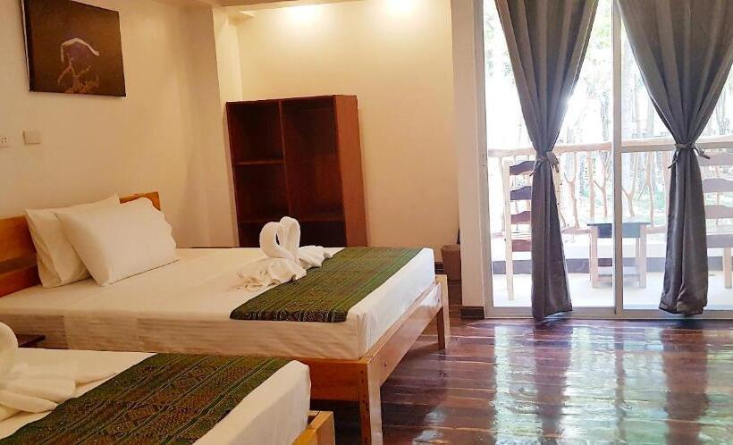 Quarto Familiar Deluxe, Divegurus Boracay Beach Resort