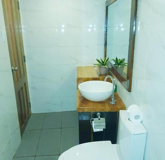 Quarto Familiar Deluxe, Divegurus Boracay Beach Resort