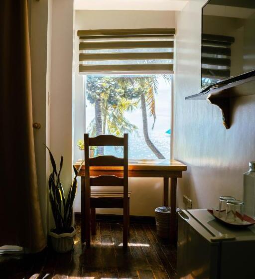 Quarto Deluxe Vista Mar, Divegurus Boracay Beach Resort