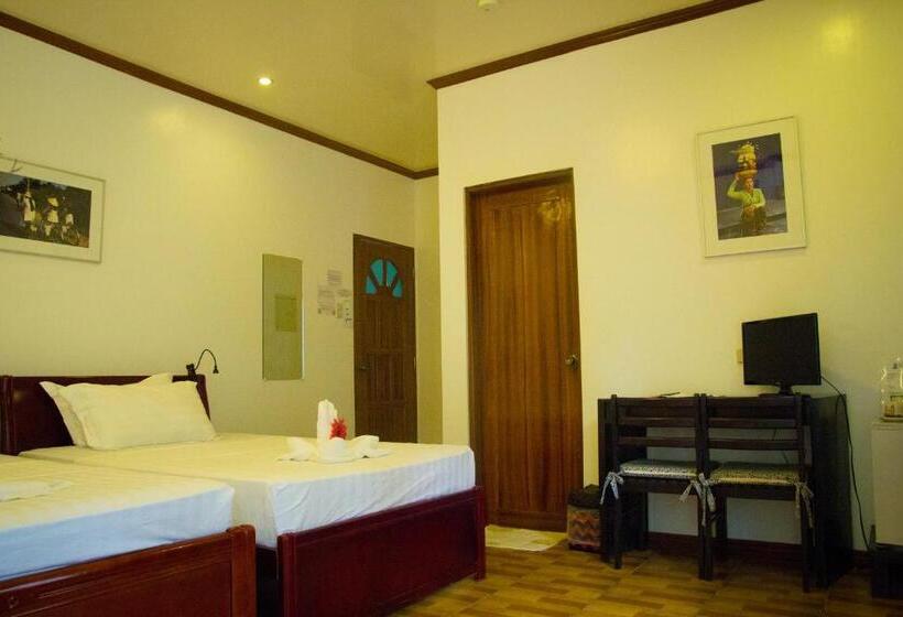 Quarto Familiar Deluxe, Divegurus Boracay Beach Resort
