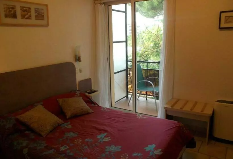 Standard Room Garden View, Hôtel Les Alizés